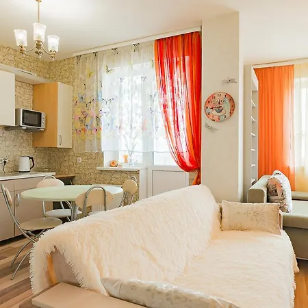 On Nemanskaya 5 Apartament *